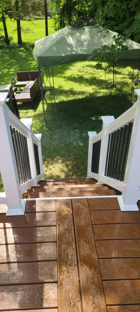 Deck staircase